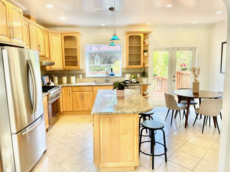21moss-kitchen1