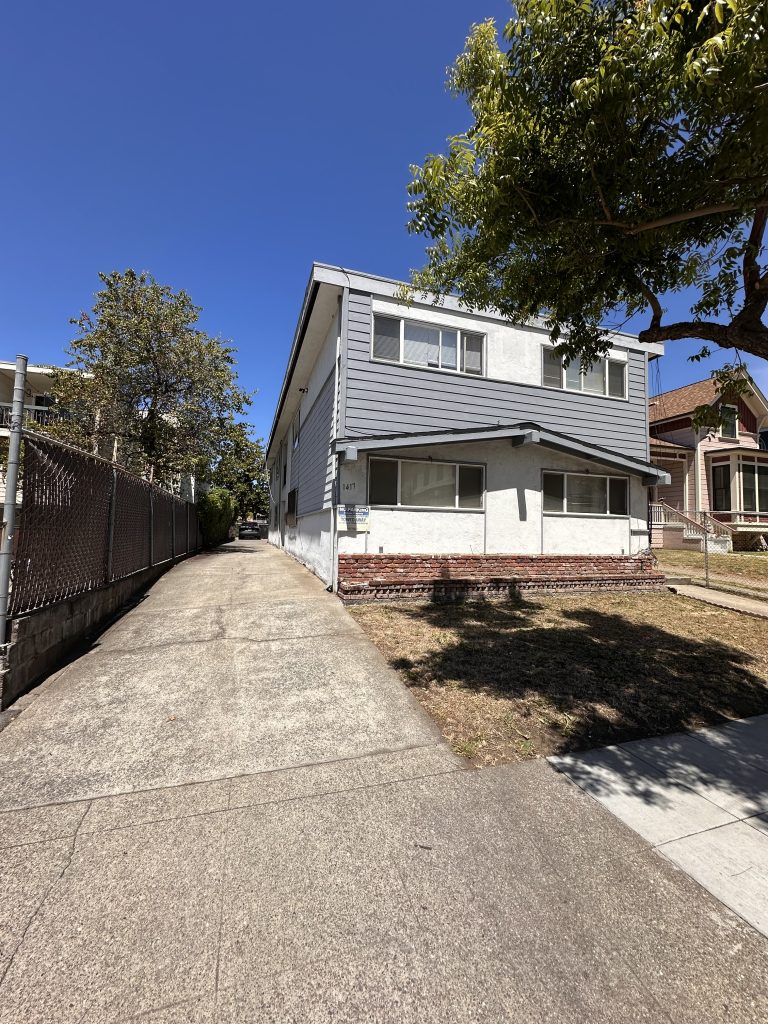 1417 Myrtle St Oakland- 4-units
